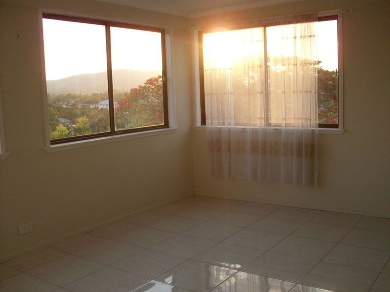 80 Redwood Street, Stafford Heights QLD 4053