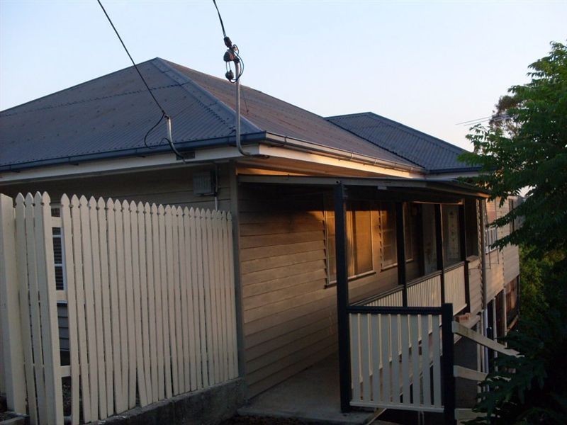 80 Redwood Street, Stafford Heights QLD 4053