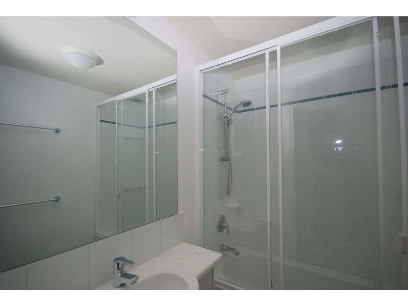 15/27 Vernon Tce, Teneriffe QLD 4005