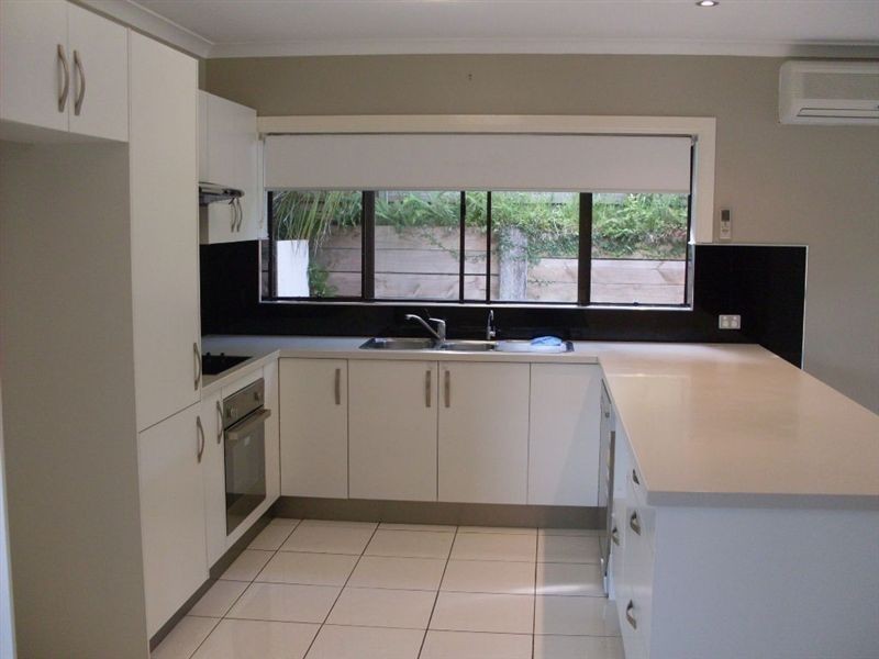 4 Glencloy St, Ferny Grove QLD 4055