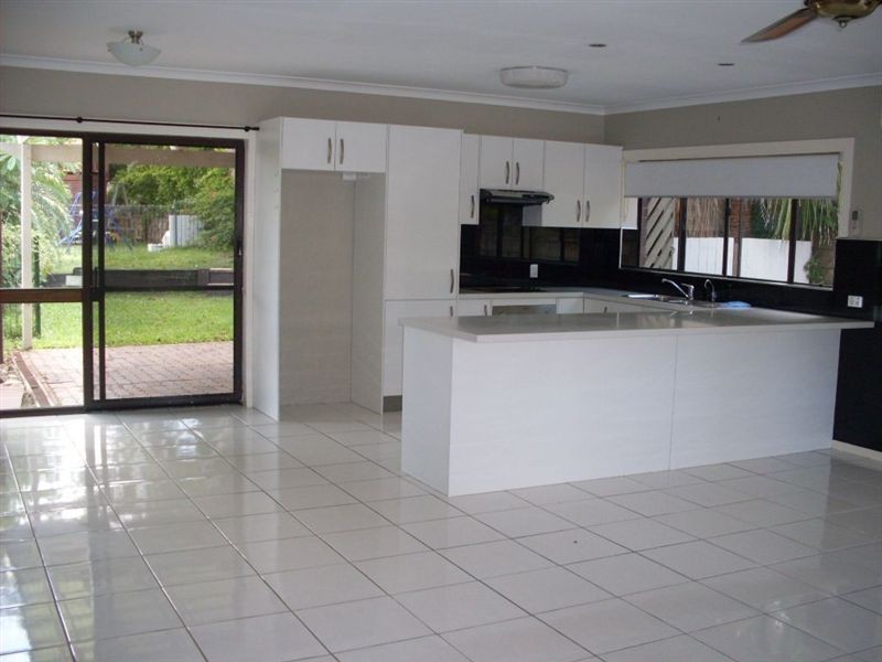 4 Glencloy St, Ferny Grove QLD 4055