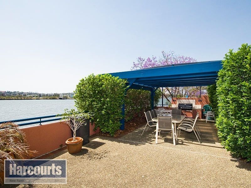 46/39 Vernon Terrace, Teneriffe QLD 4005