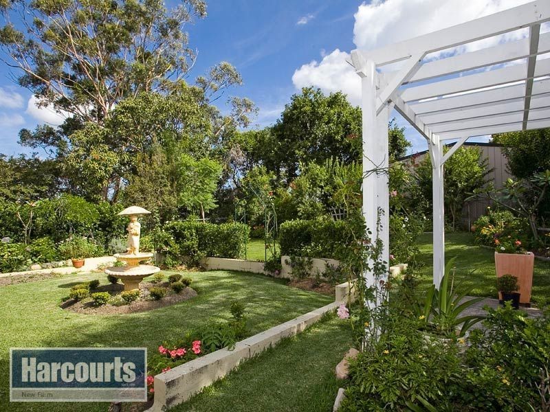 8 East Street, Kedron QLD 4031