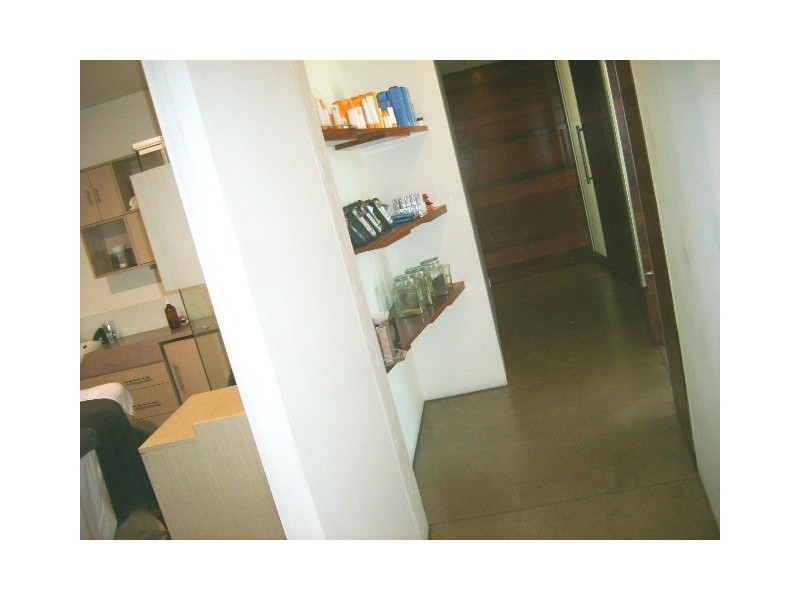 36 Vernon Tce, Teneriffe QLD 4005