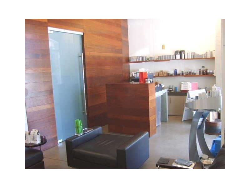 36 Vernon Tce, Teneriffe QLD 4005