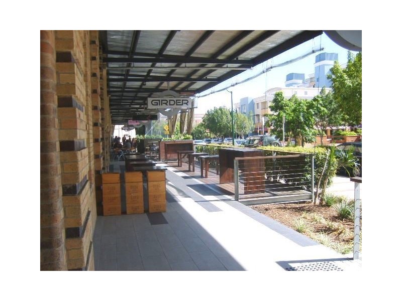 36 Vernon Tce, Teneriffe QLD 4005