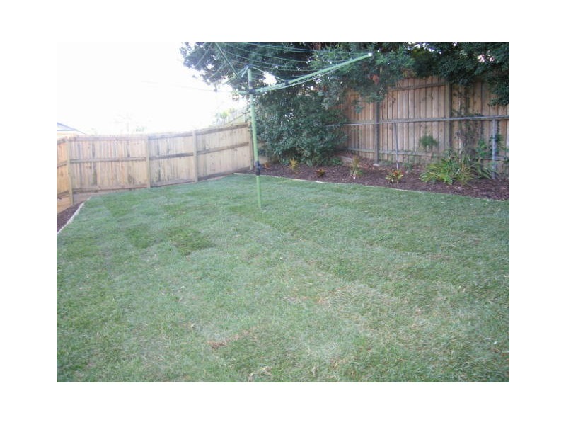 22 Uranus Ave, Seven Hills QLD 4170