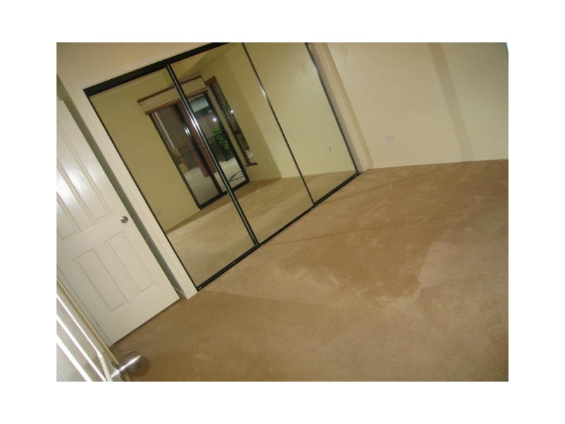 2/124 Sydney Street, New Farm QLD 4005