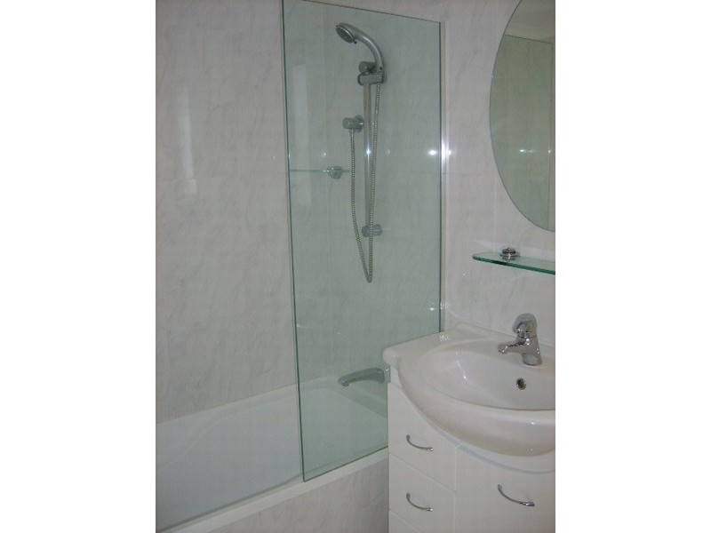 2/14 Macquarie Street, Newstead QLD 4006