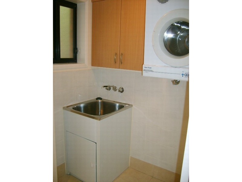 2/14 Macquarie Street, Newstead QLD 4006