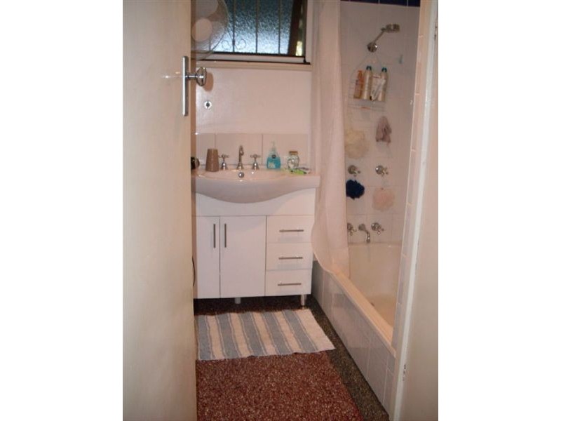 60 Dickens Street, Norman Park QLD 4170