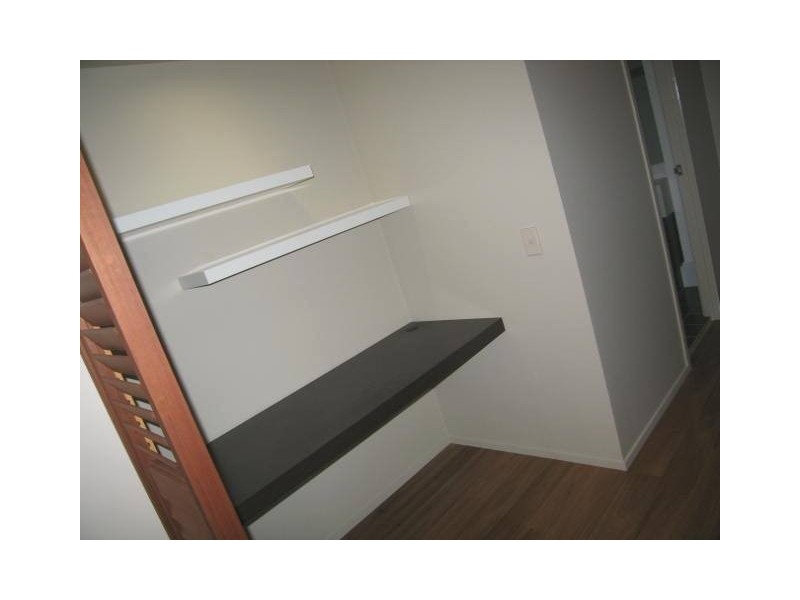 1/110 Commercial Road, Teneriffe QLD 4005