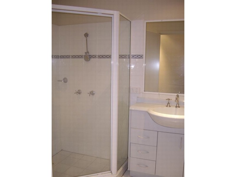 9/150 Kent Street, New Farm QLD 4005