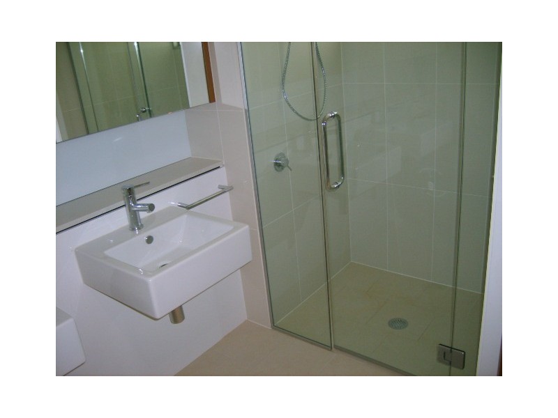 120/35 Harbour Road, Hamilton QLD 4007