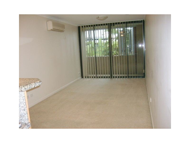 8/14 Macquarie Street, New Farm QLD 4005