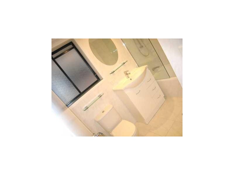 8/14 Macquarie Street, New Farm QLD 4005