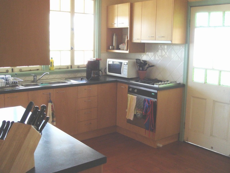 186 Waterworks Road, Ashgrove QLD 4060