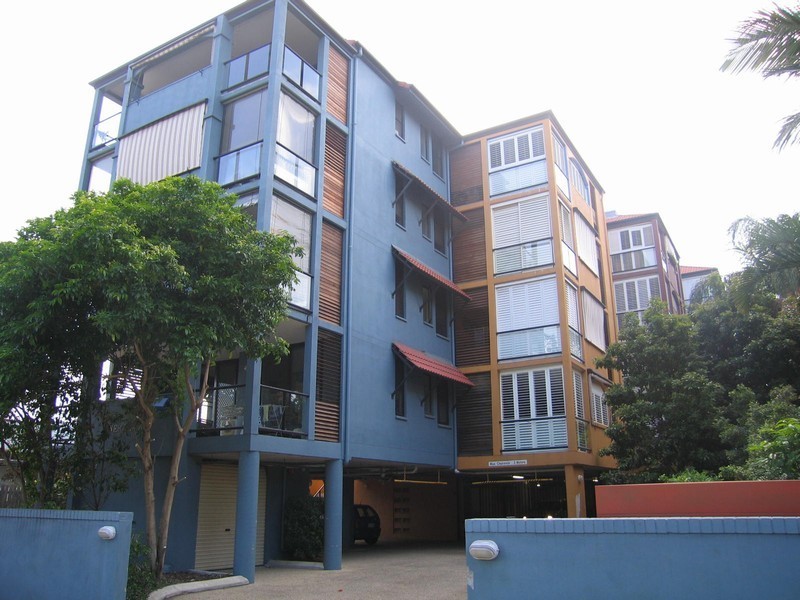 8/102-104 Sydney Street, New Farm QLD 4005