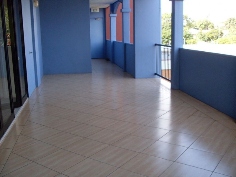 8/102-104 Sydney Street, New Farm QLD 4005