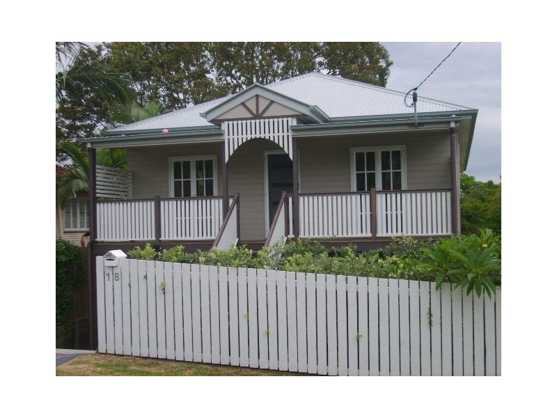 18 Dundonald Street, Everton Park QLD 4053