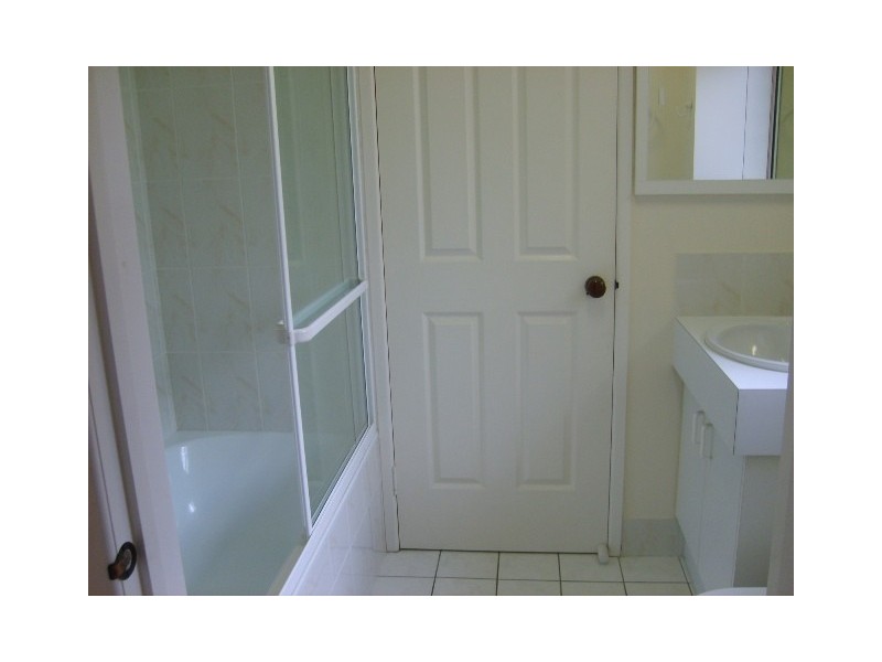 2/10 Denman St, Alderley QLD 4051