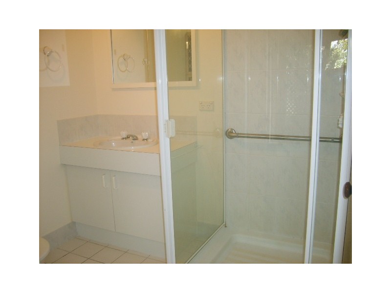 2/10 Denman St, Alderley QLD 4051