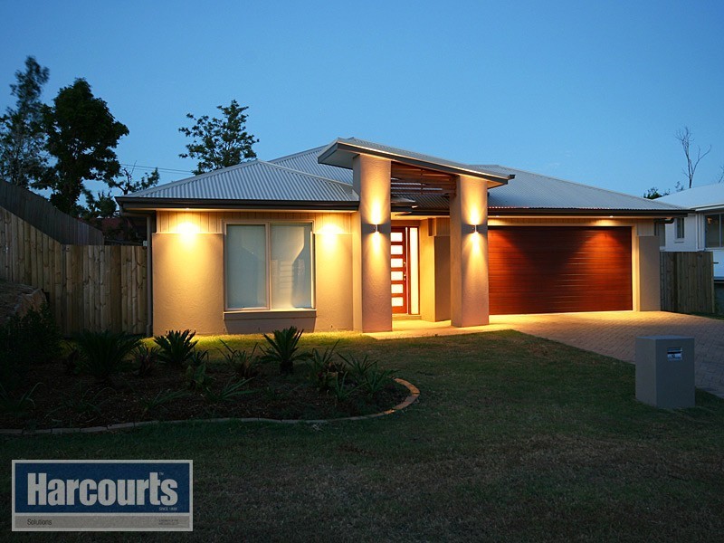 12 Patricia Drive, The Gap QLD 4061