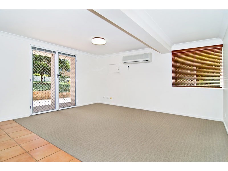 19 Valiant Street, Chermside West QLD 4032