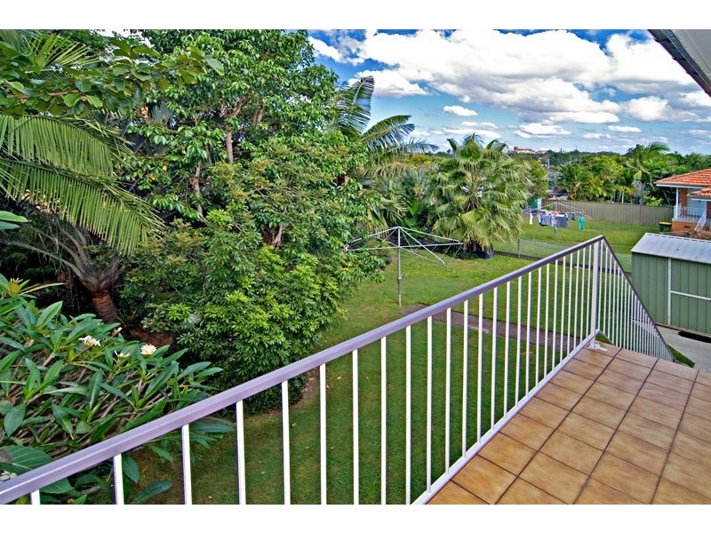 19 Valiant Street, Chermside West QLD 4032