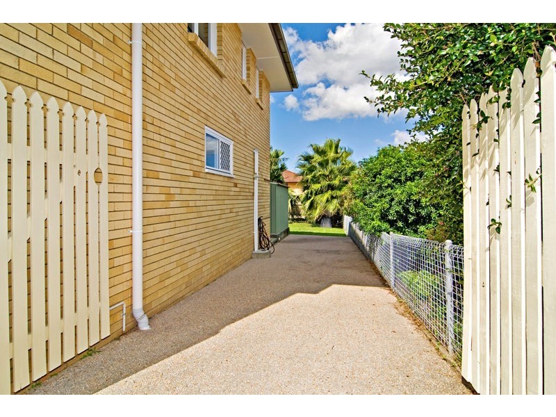 19 Valiant Street, Chermside West QLD 4032