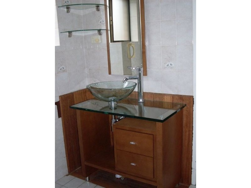 2/293 Lancaster Road, Ascot QLD 4007