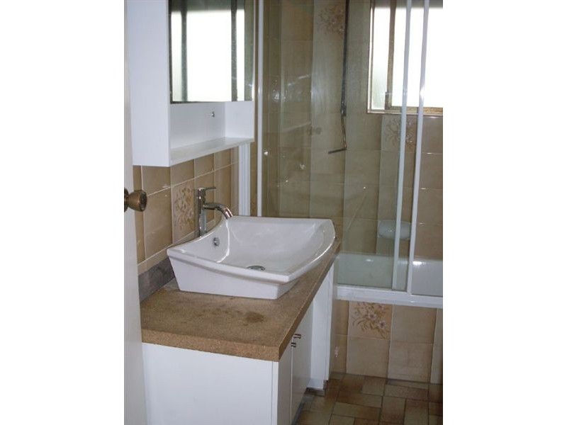 2/293 Lancaster Road, Ascot QLD 4007