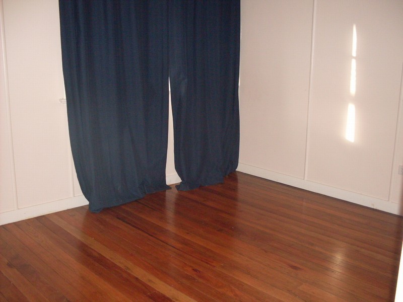 23 Allowrie Street, Stafford QLD 4053