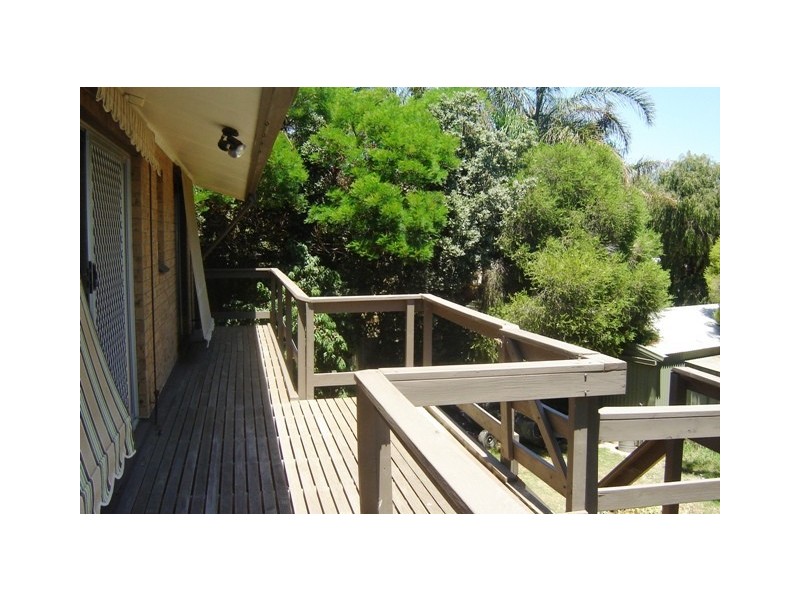 32 Broadbeach Dr, Carrickalinga SA 5204