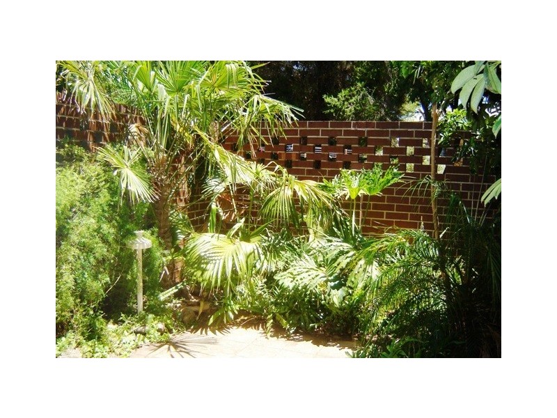 32 Broadbeach Dr, Carrickalinga SA 5204