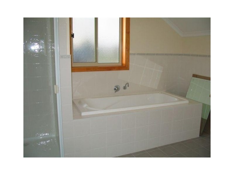 14 Berryman Street, Tumby Bay SA 5605