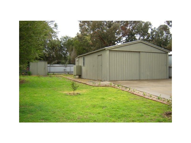 27 Dolphin Avenue, Carrickalinga SA 5204