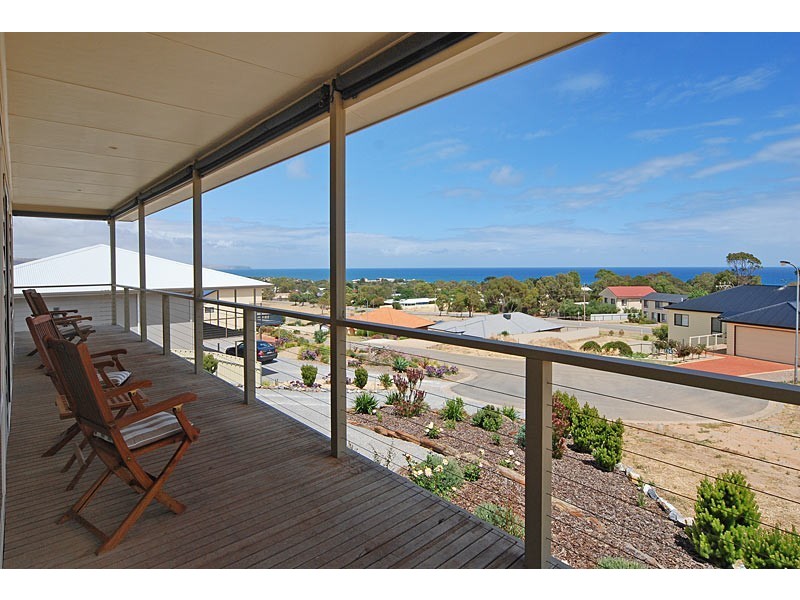 15 Merino Avenue, Carrickalinga SA 5204
