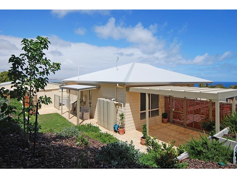 15 Merino Avenue, Carrickalinga SA 5204