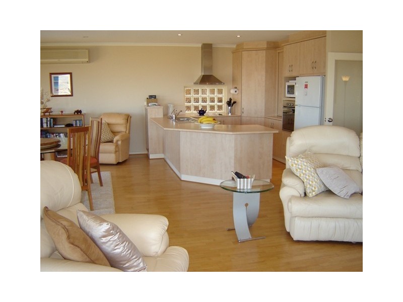 10 Seaview Crescent, Normanville SA 5204