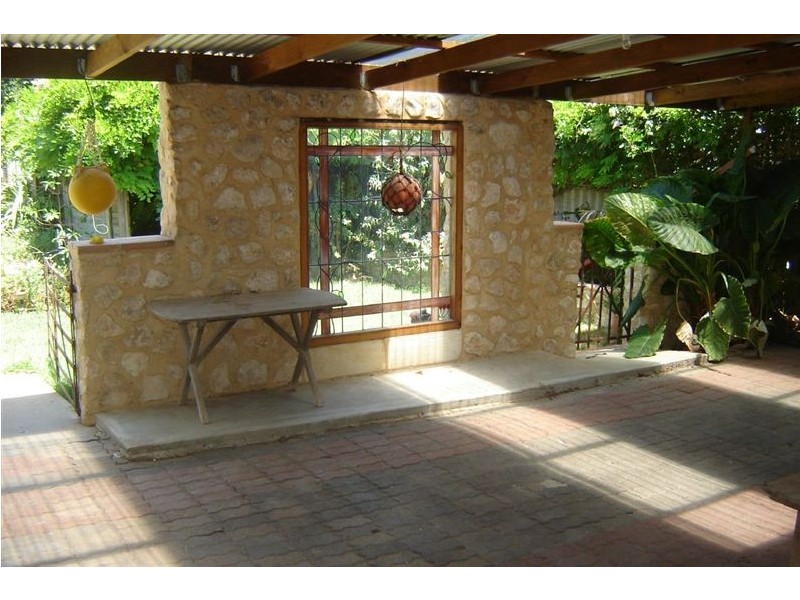 24 Main Street, Yankalilla SA 5203