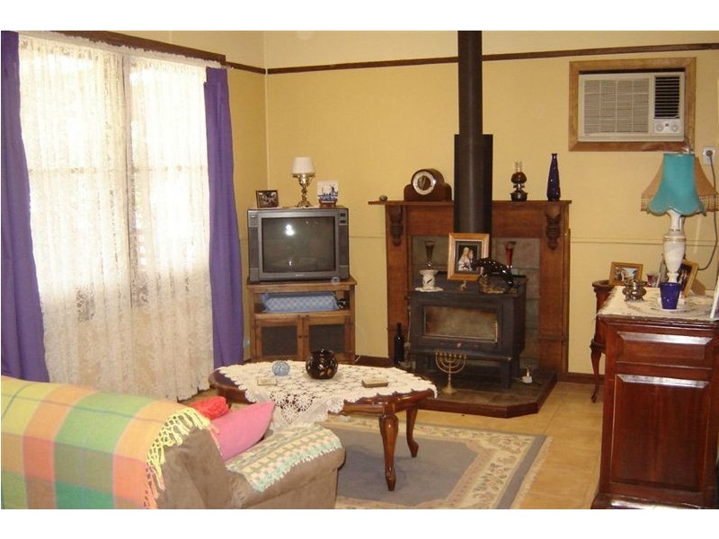 24 Main Street, Yankalilla SA 5203