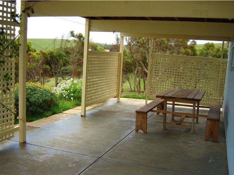 1 Stacey Drive, Carrickalinga SA 5204