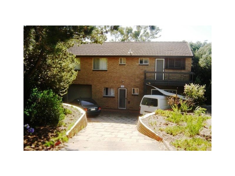 32 Broadbeach Dr, Carrickalinga SA 5204