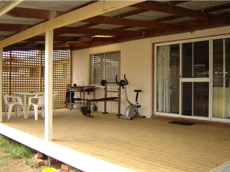 17 Main South Road, Normanville SA 5204