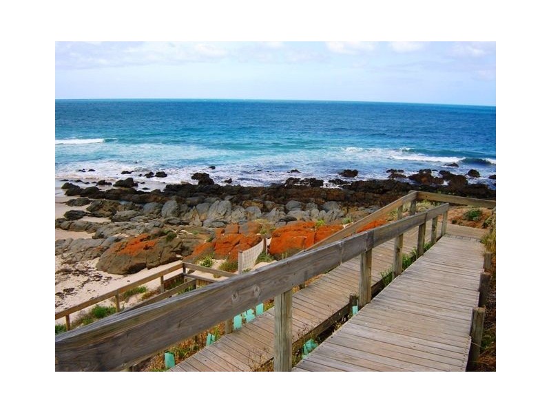 5 Stacey Drive, Carrickalinga SA 5204