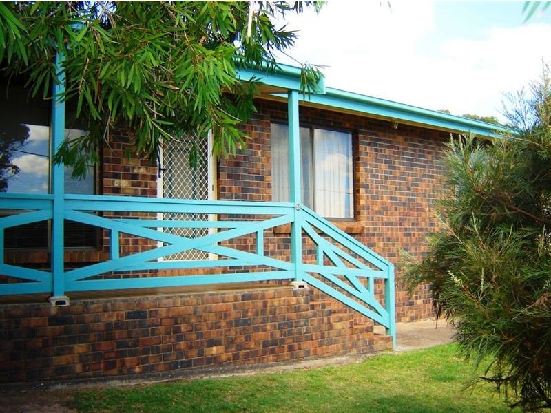 33 Elizabeth Crescent, Carrickalinga SA 5204