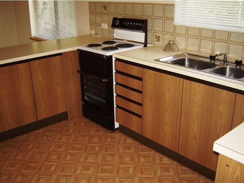 33 Elizabeth Crescent, Carrickalinga SA 5204