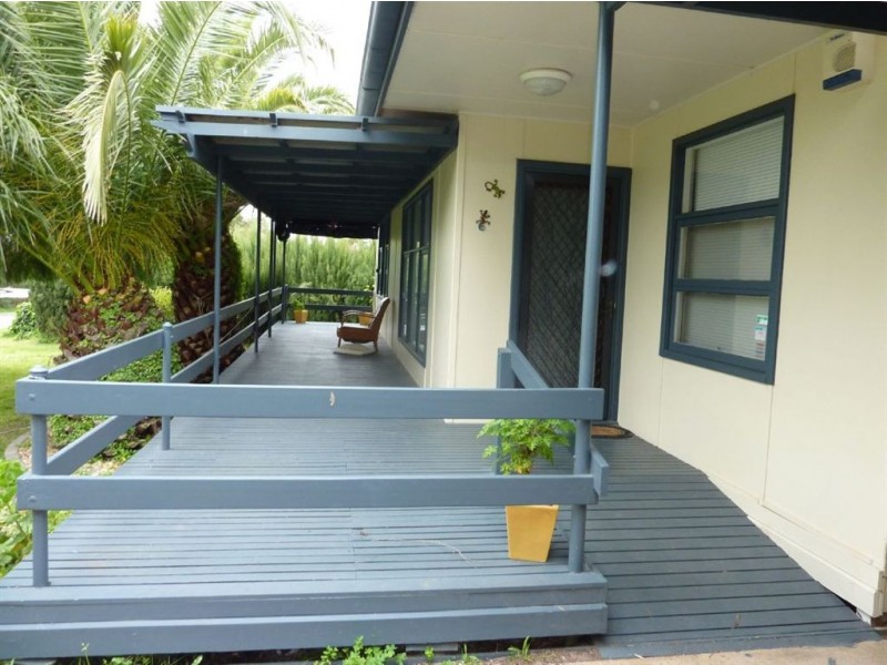 6 Barton Crescent, Normanville SA 5204