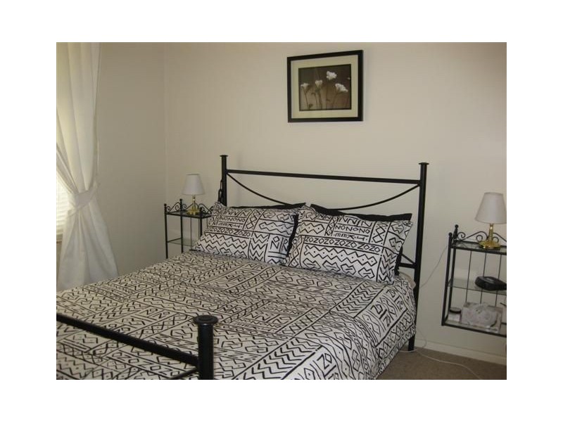 6 Barton Crescent, Normanville SA 5204
